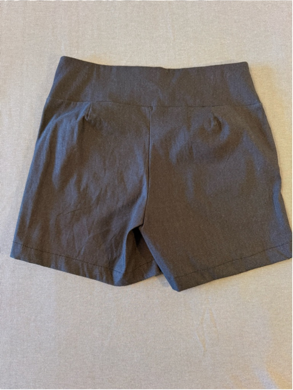 One5One Women's shorts Black/Charcoal Size Medium - Picture 2 of 6